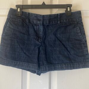 Loft shorts size 6 front pockets